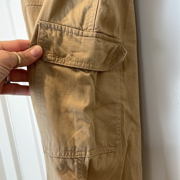 Wild Fable Light Brown Cargo Pants size small. - Picture 8 of 12